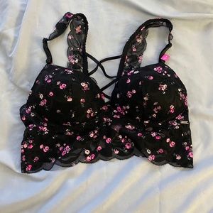 Black Victoria Secret bra